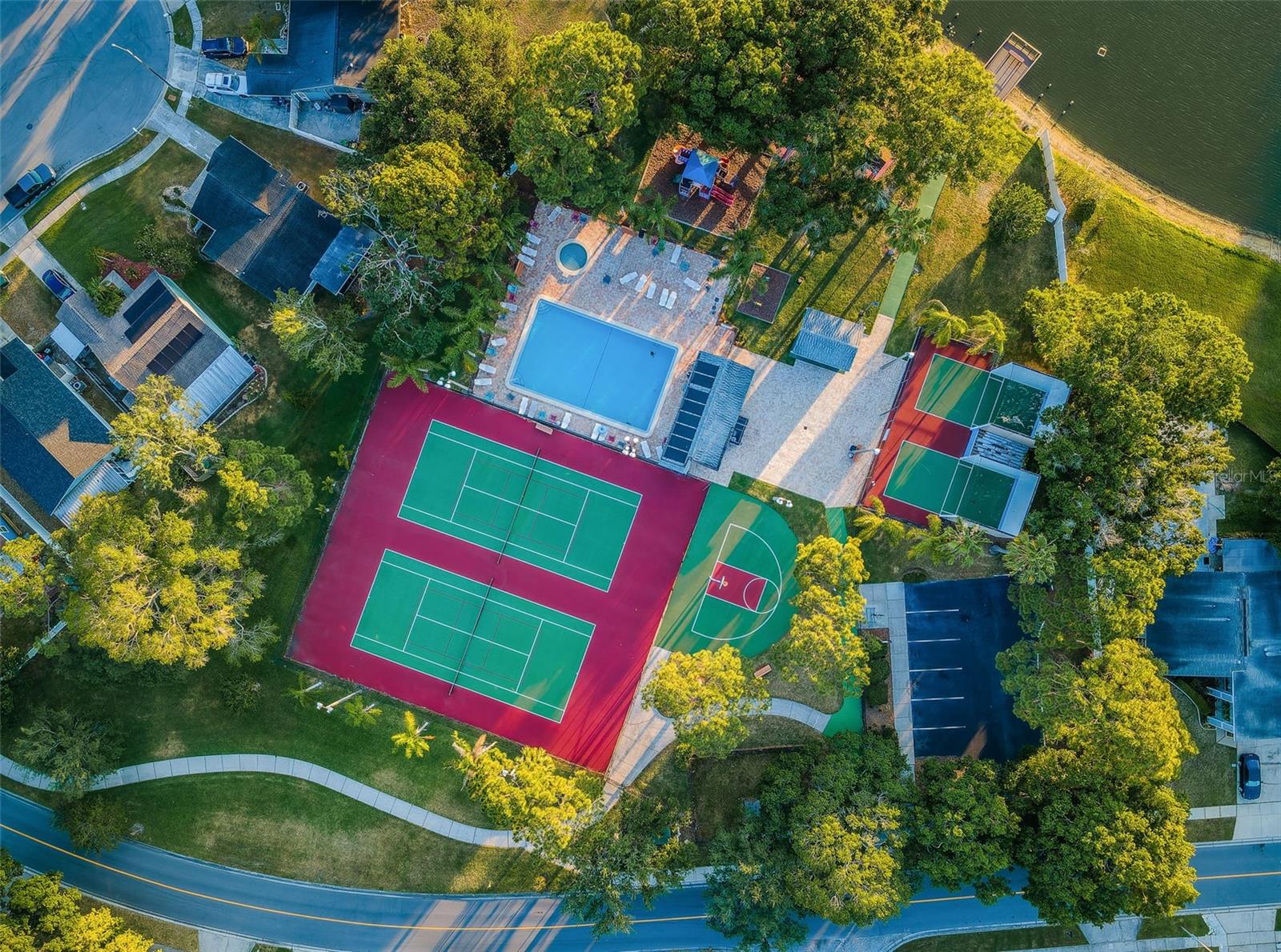 Image 74 of 88 For 215 Corkwood Lane