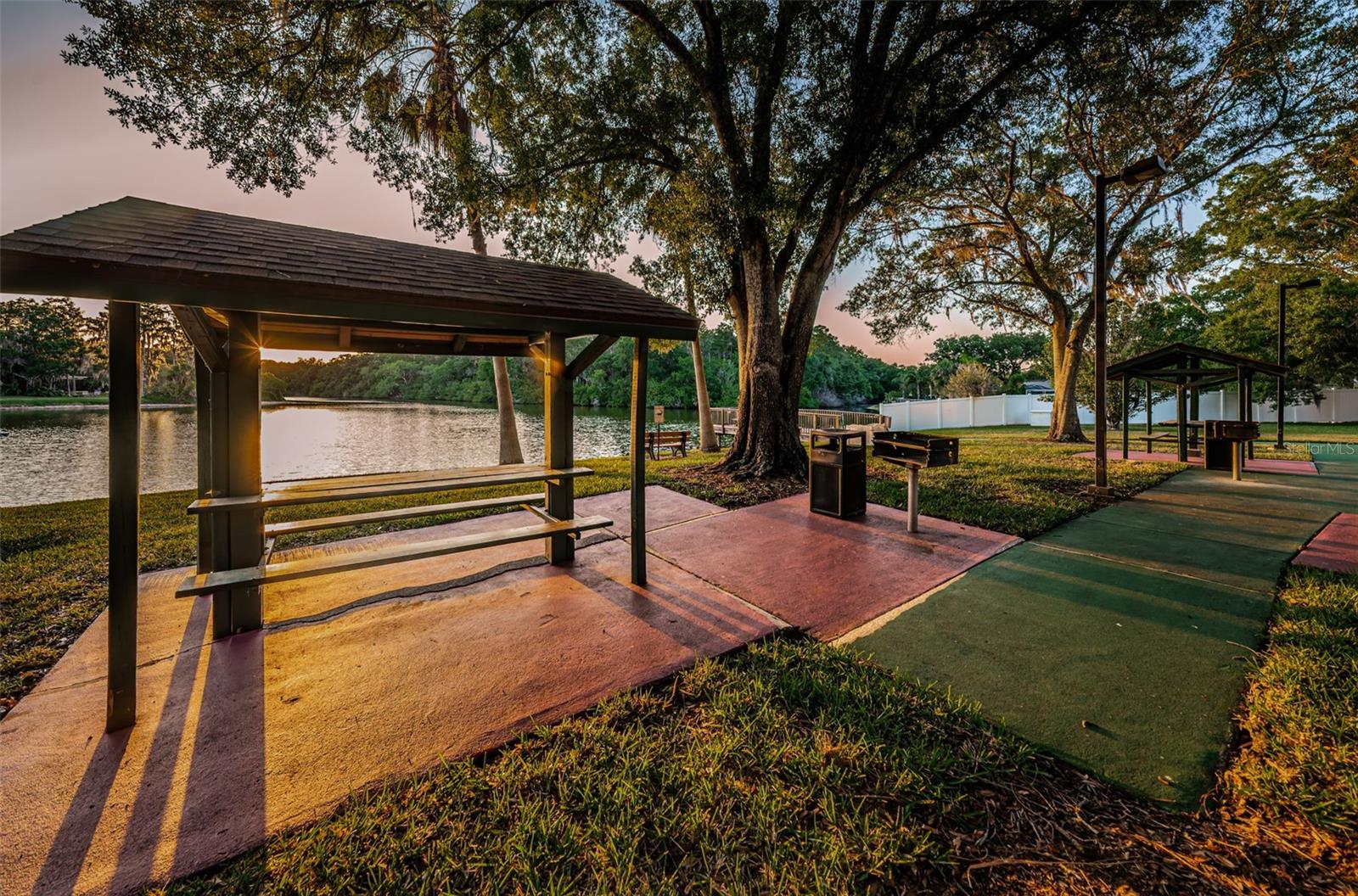 Image 79 of 88 For 215 Corkwood Lane