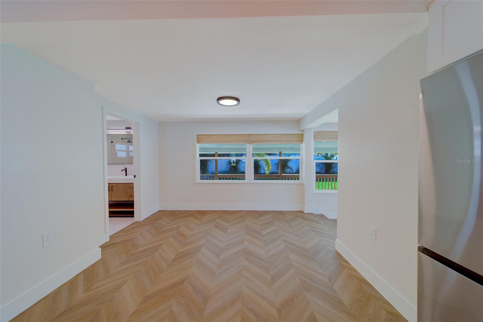 Image 19 of 43 For 540 77th Avenue