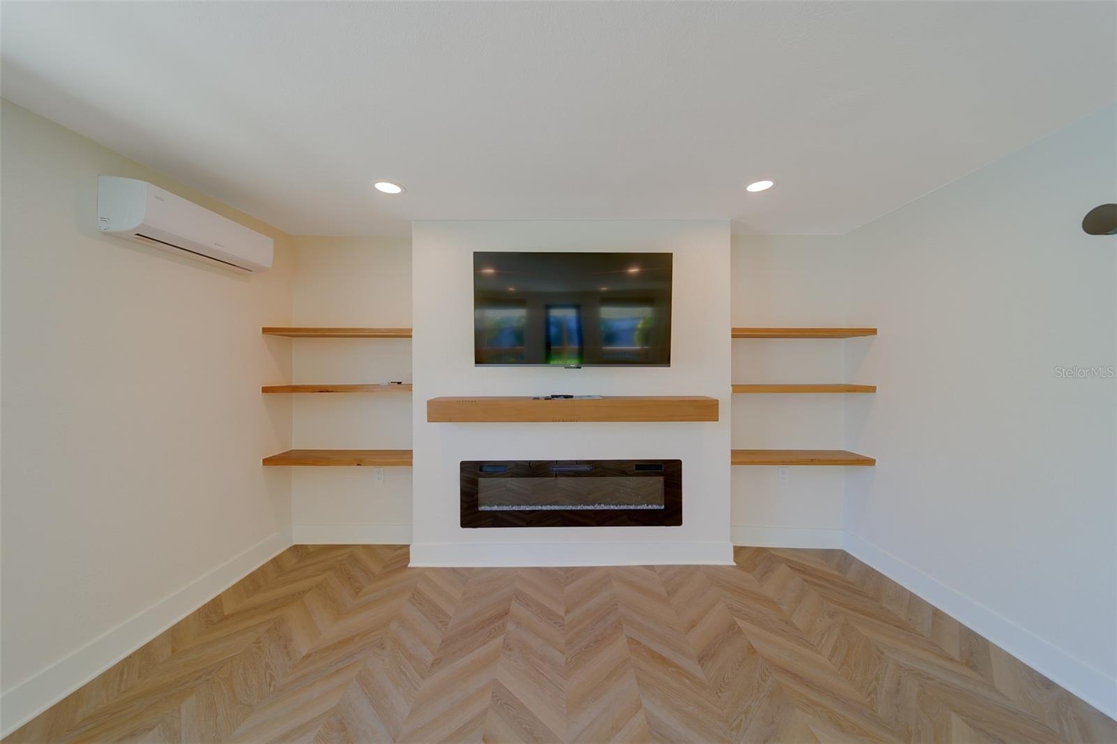 Image 24 of 43 For 540 77th Avenue