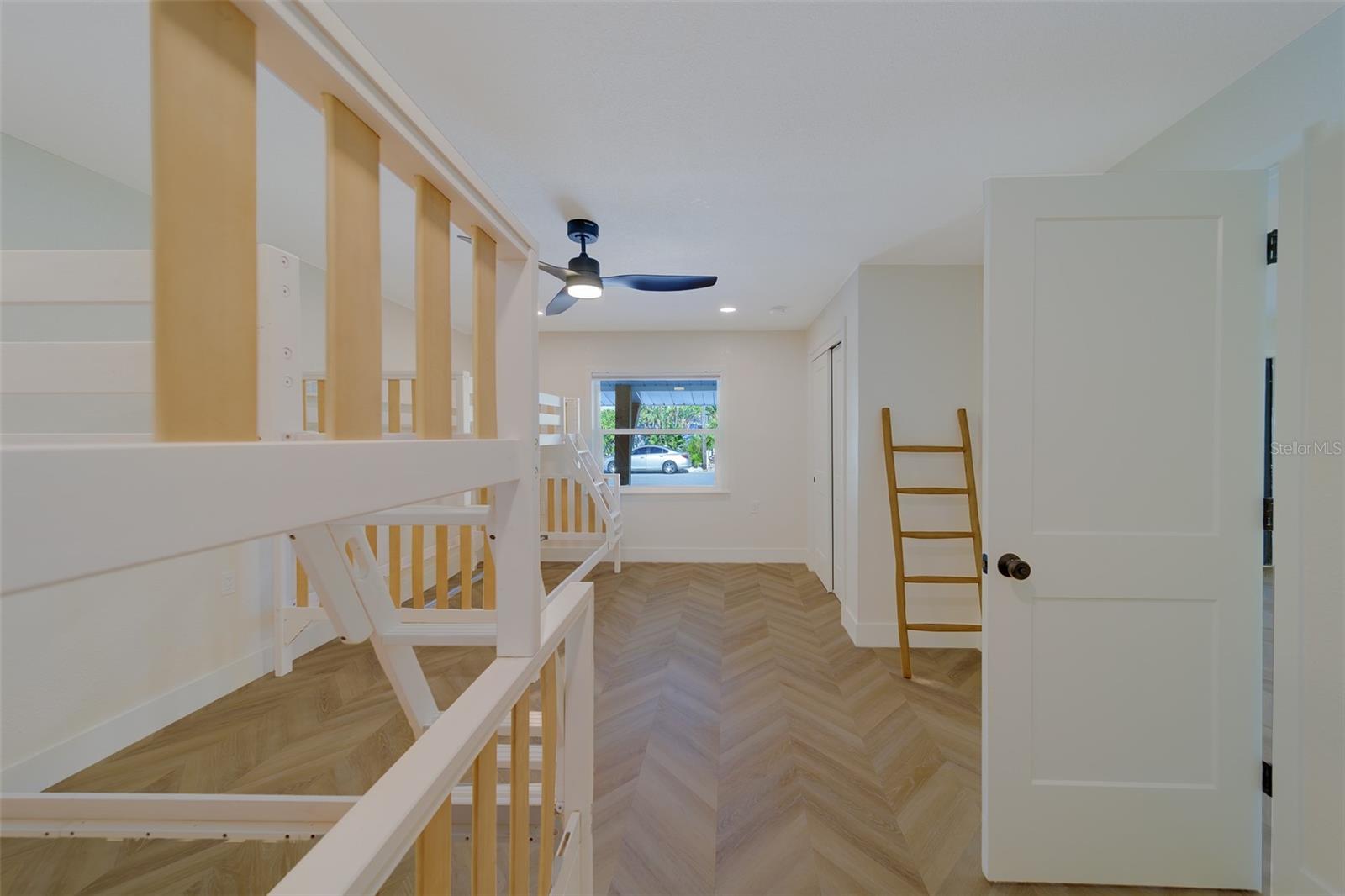 Image 40 of 43 For 540 77th Avenue