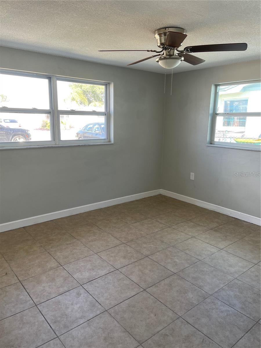 Image 6 of 9 For 1140 Viking Drive