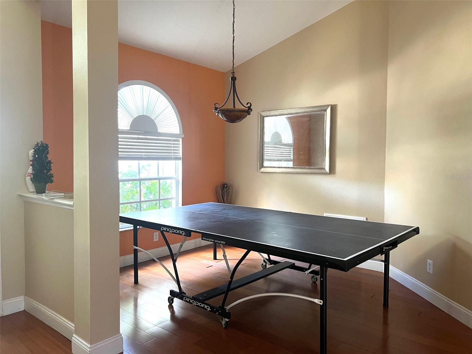 Image 3 of 14 For 9636 Greenbank Drive