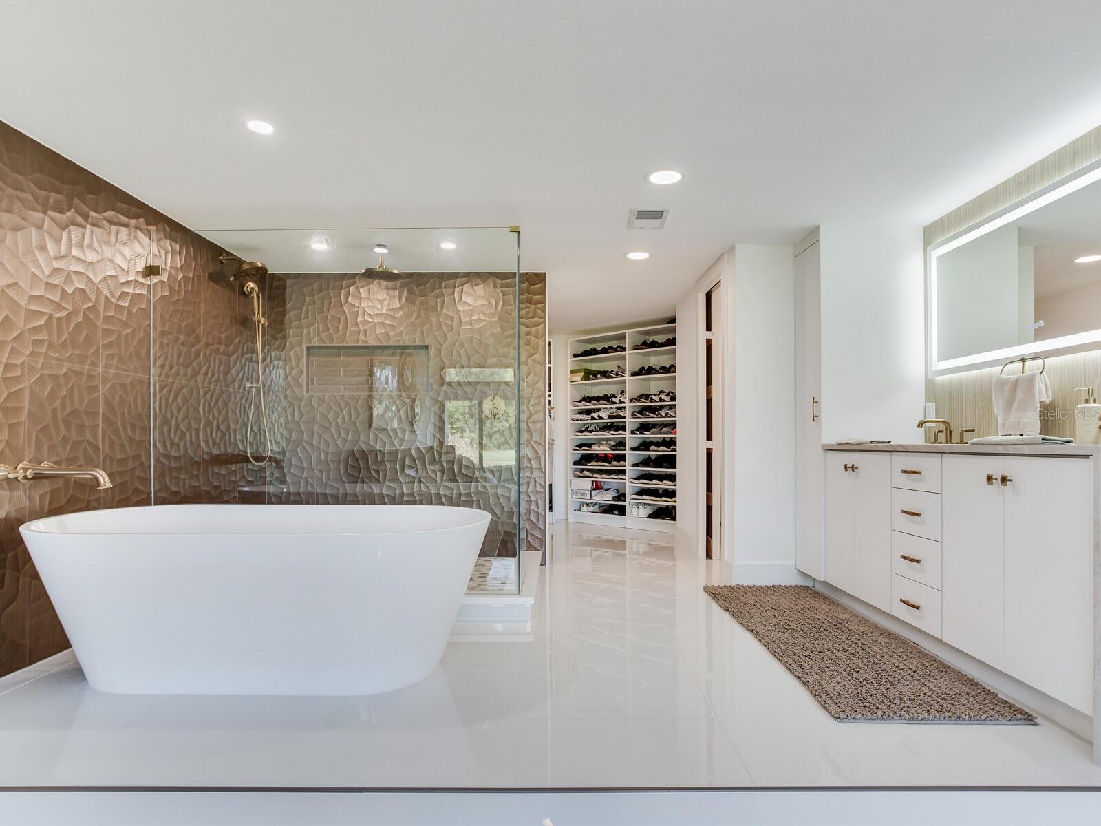 Image 21 of 68 For 1057 Royal Troon Court