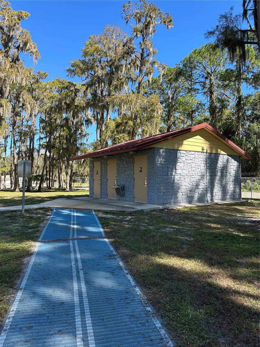 Image 17 of 23 For Ocasta Avenue