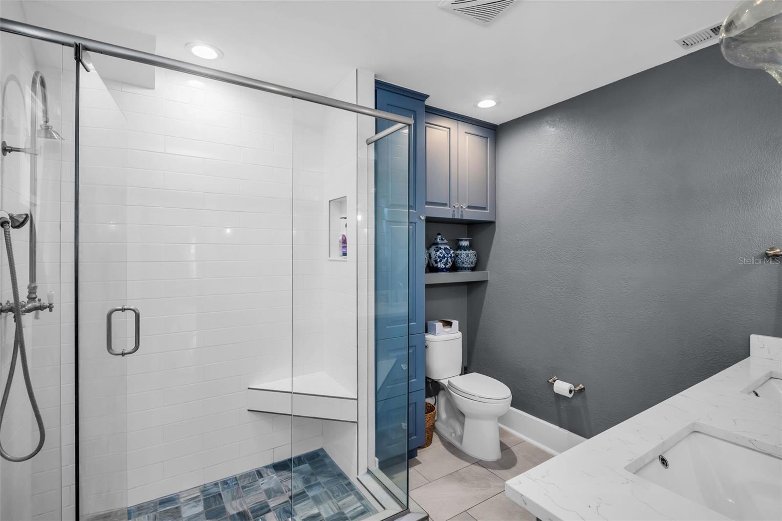 Image 26 of 43 For 1226 Serpentine Drive S