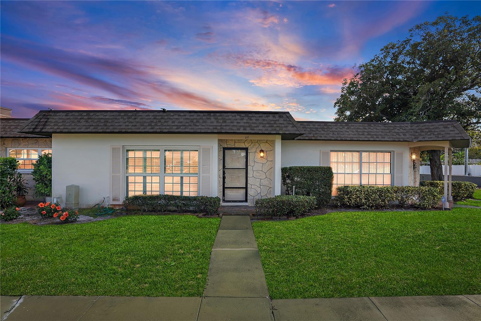 Details for 1601 43rd Street N 111, ST PETERSBURG, FL 33713