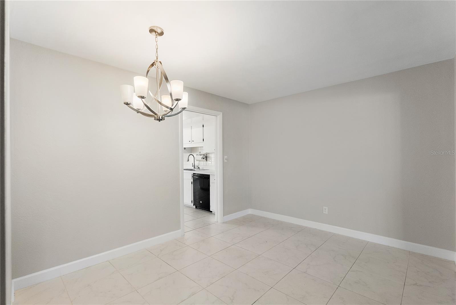 Image 8 of 32 For 1601 43rd Street N 111