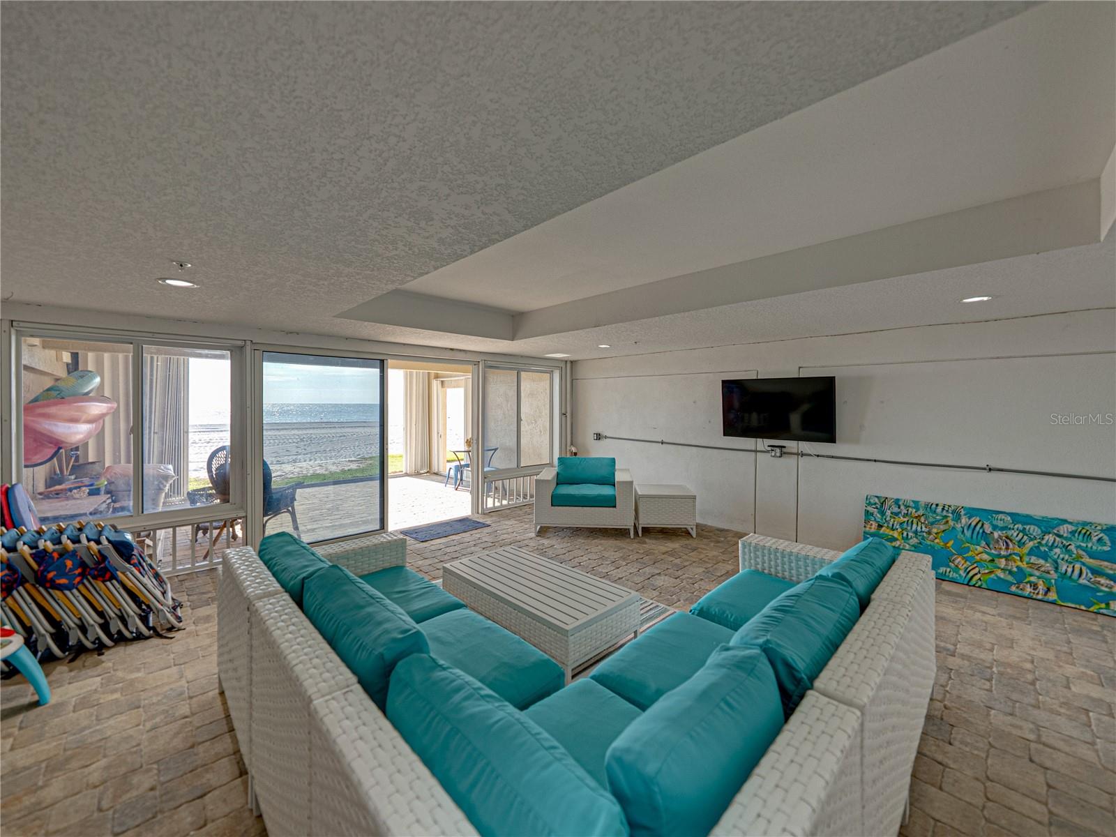 Image 27 of 38 For 18700 Gulf Boulevard 5