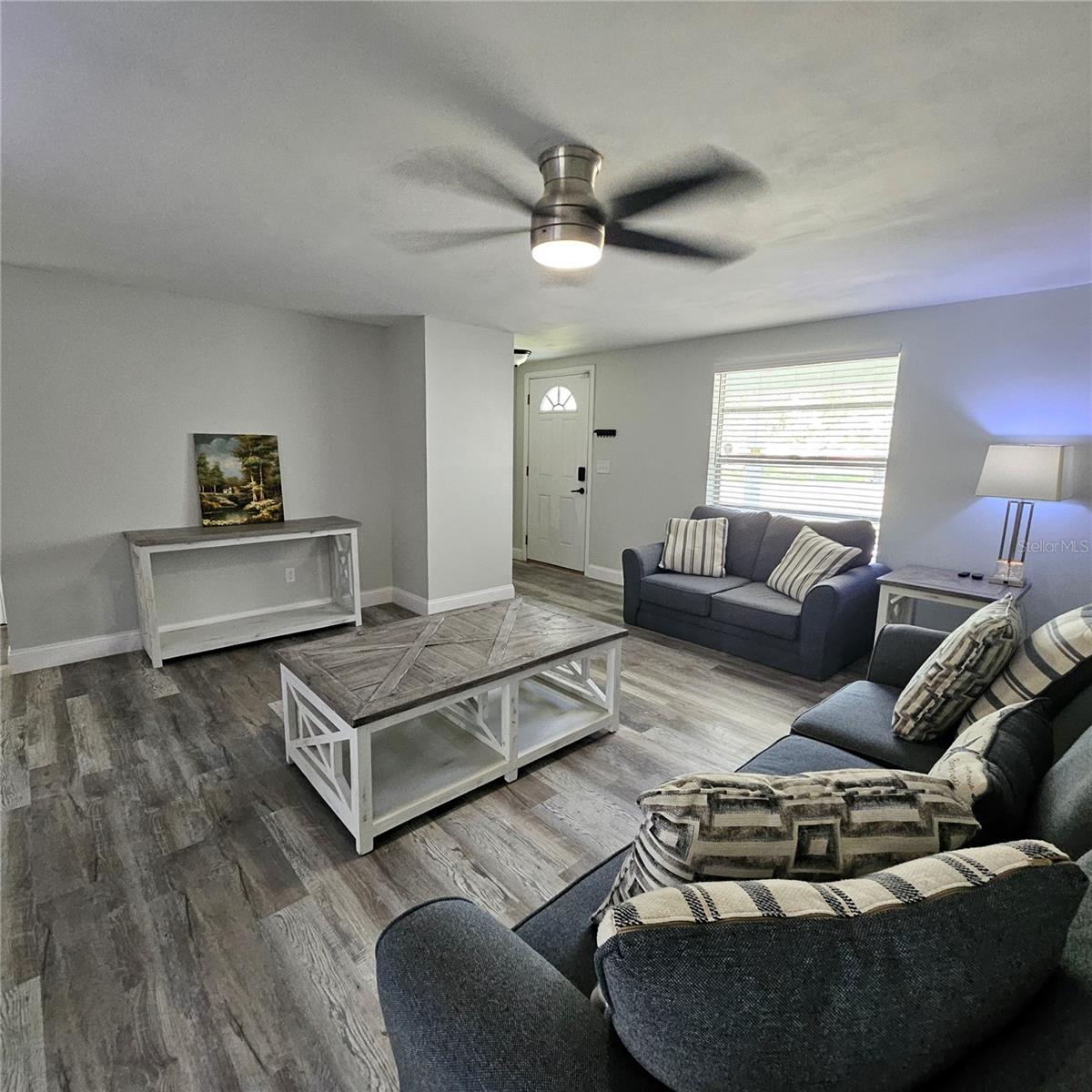 Image 13 of 27 For 6008 Firefly Lane