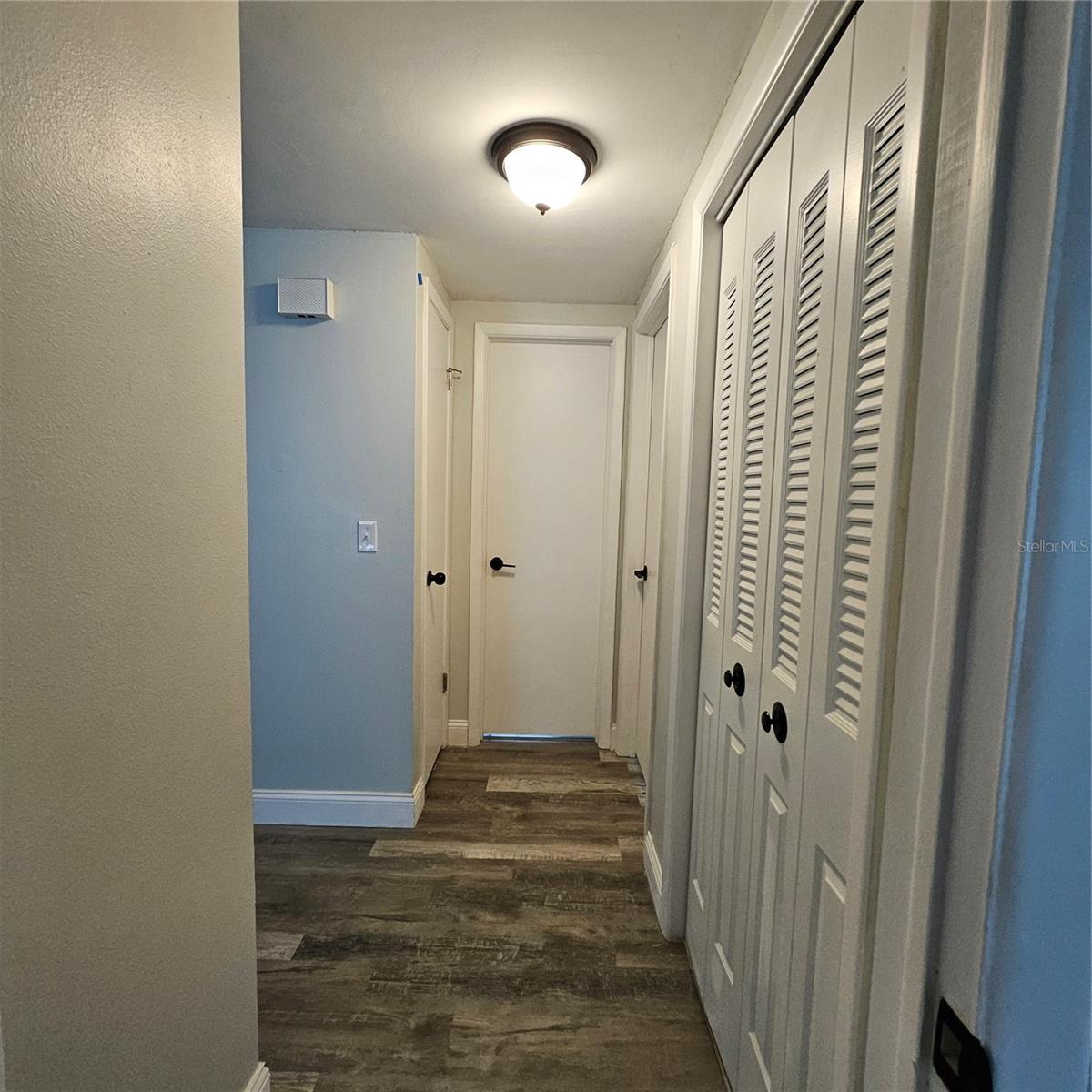 Image 24 of 27 For 6008 Firefly Lane