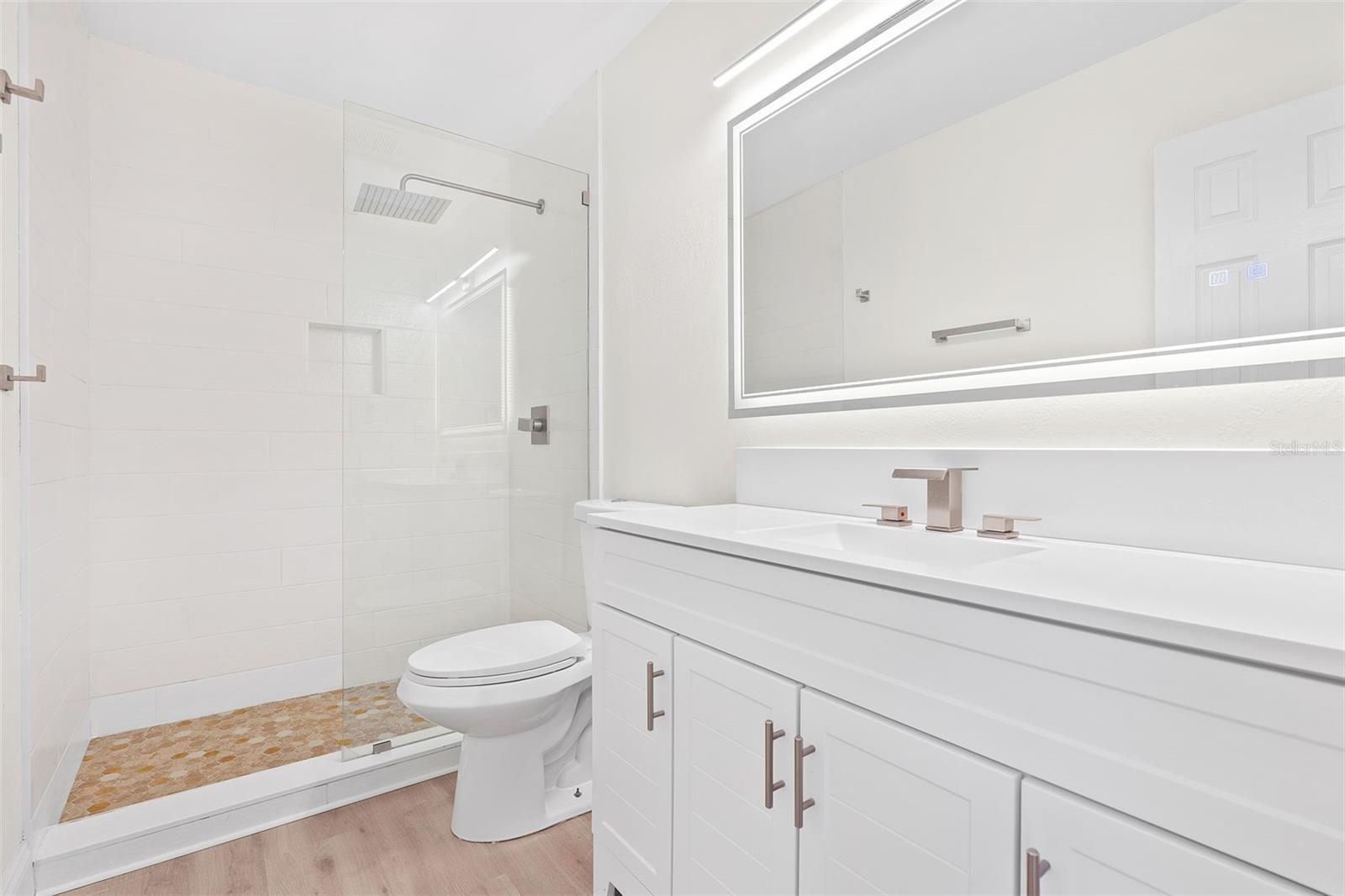 Image 19 of 30 For 4448 Marine Parkway