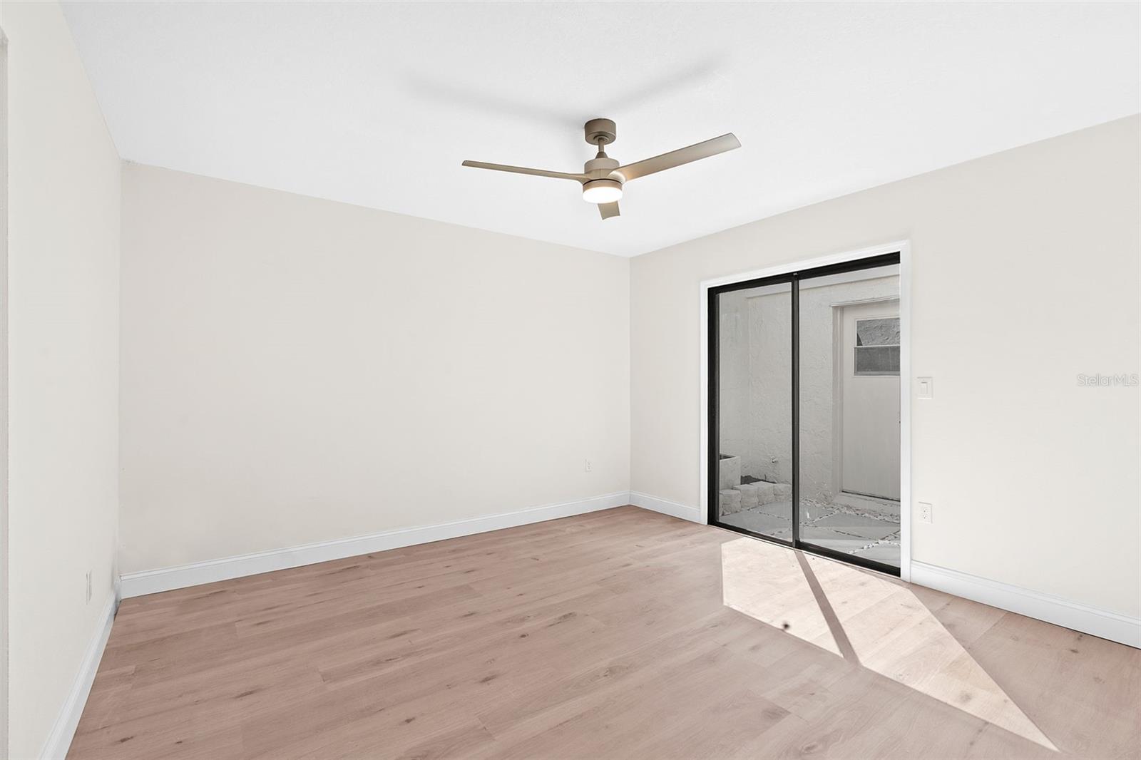 Image 20 of 30 For 4448 Marine Parkway