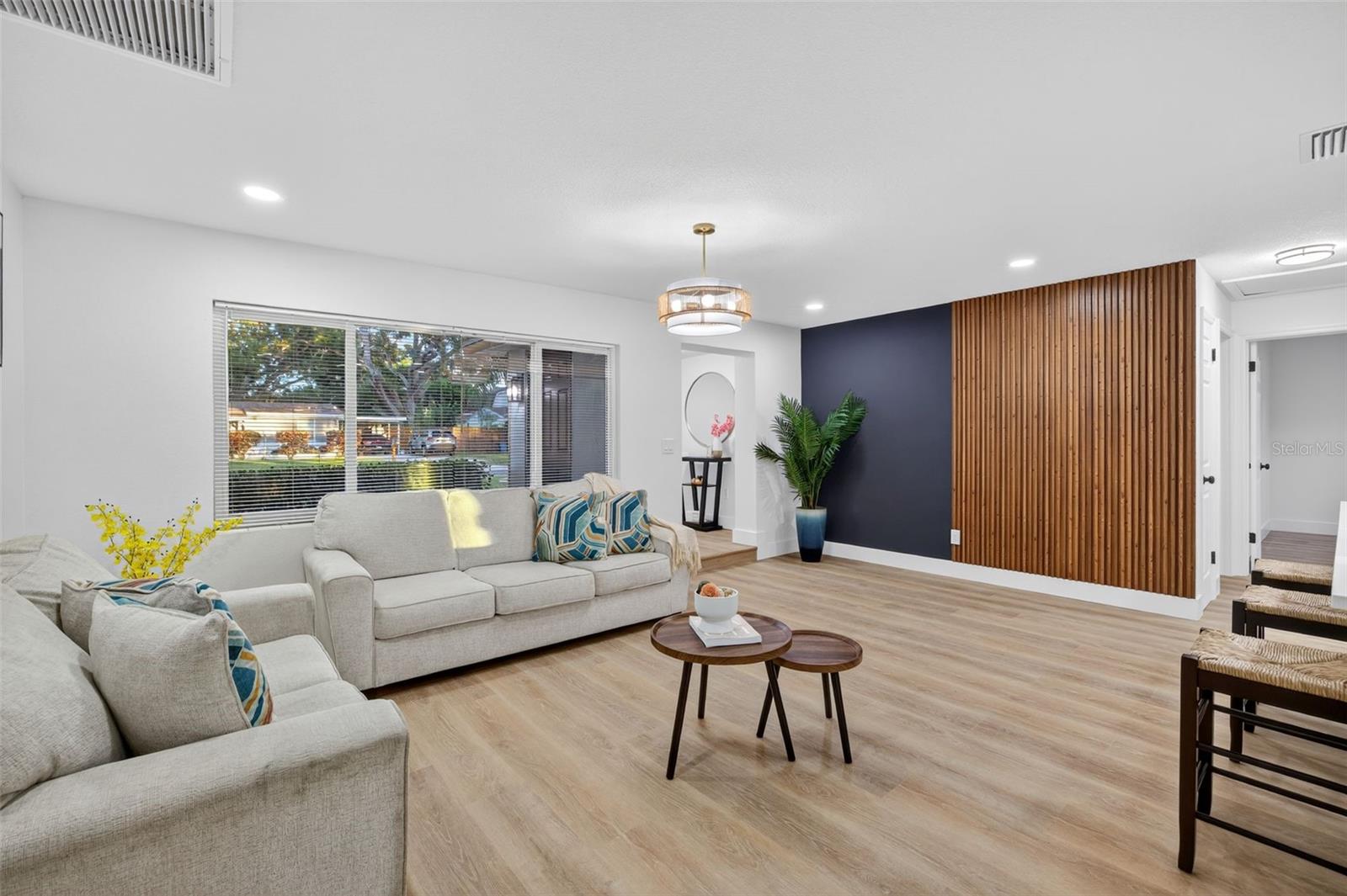 Image 10 of 46 For 1572 Haven Drive