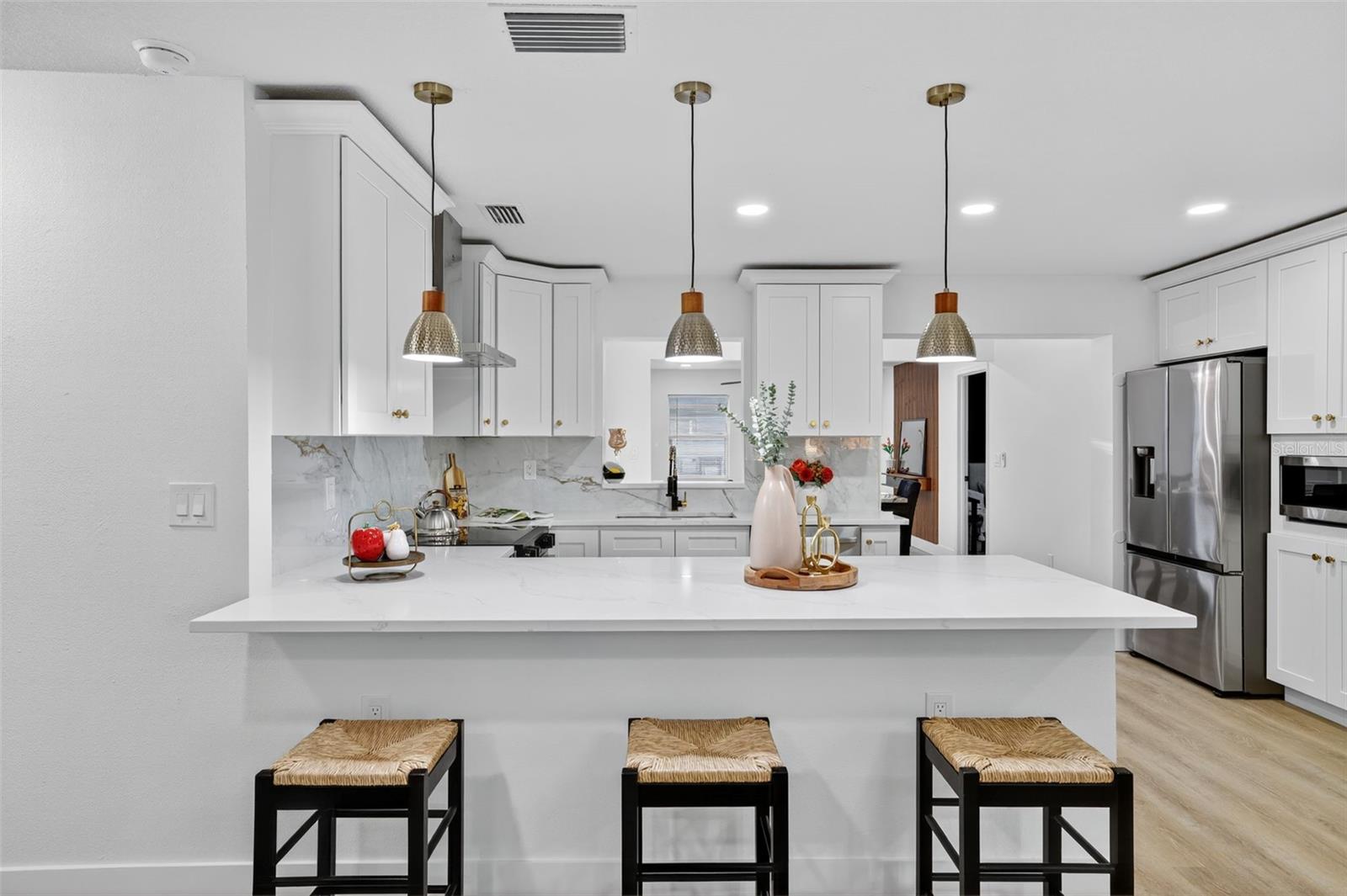 Image 14 of 46 For 1572 Haven Drive