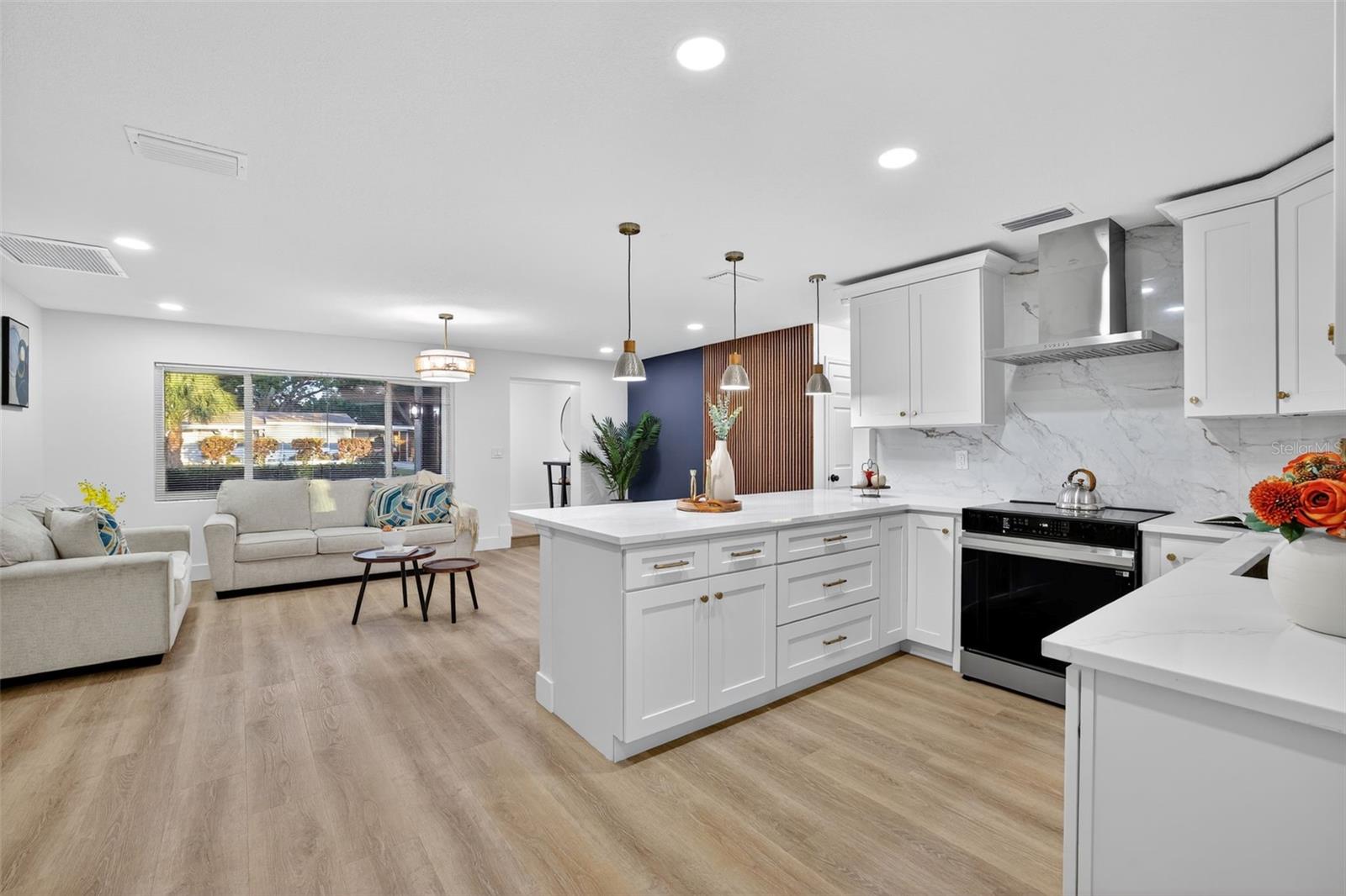 Image 17 of 46 For 1572 Haven Drive