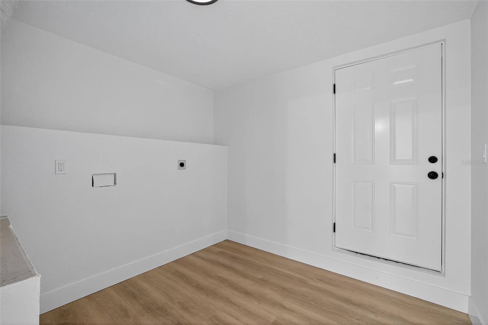 Image 30 of 46 For 1572 Haven Drive