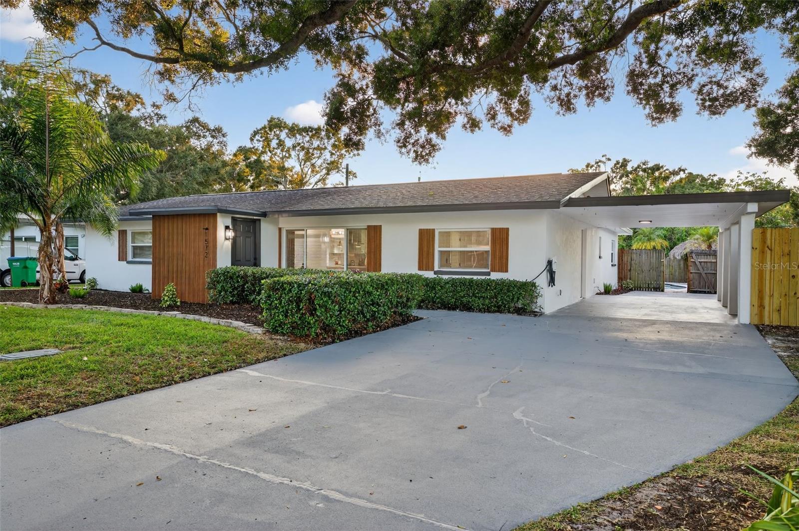 Image 5 of 46 For 1572 Haven Drive