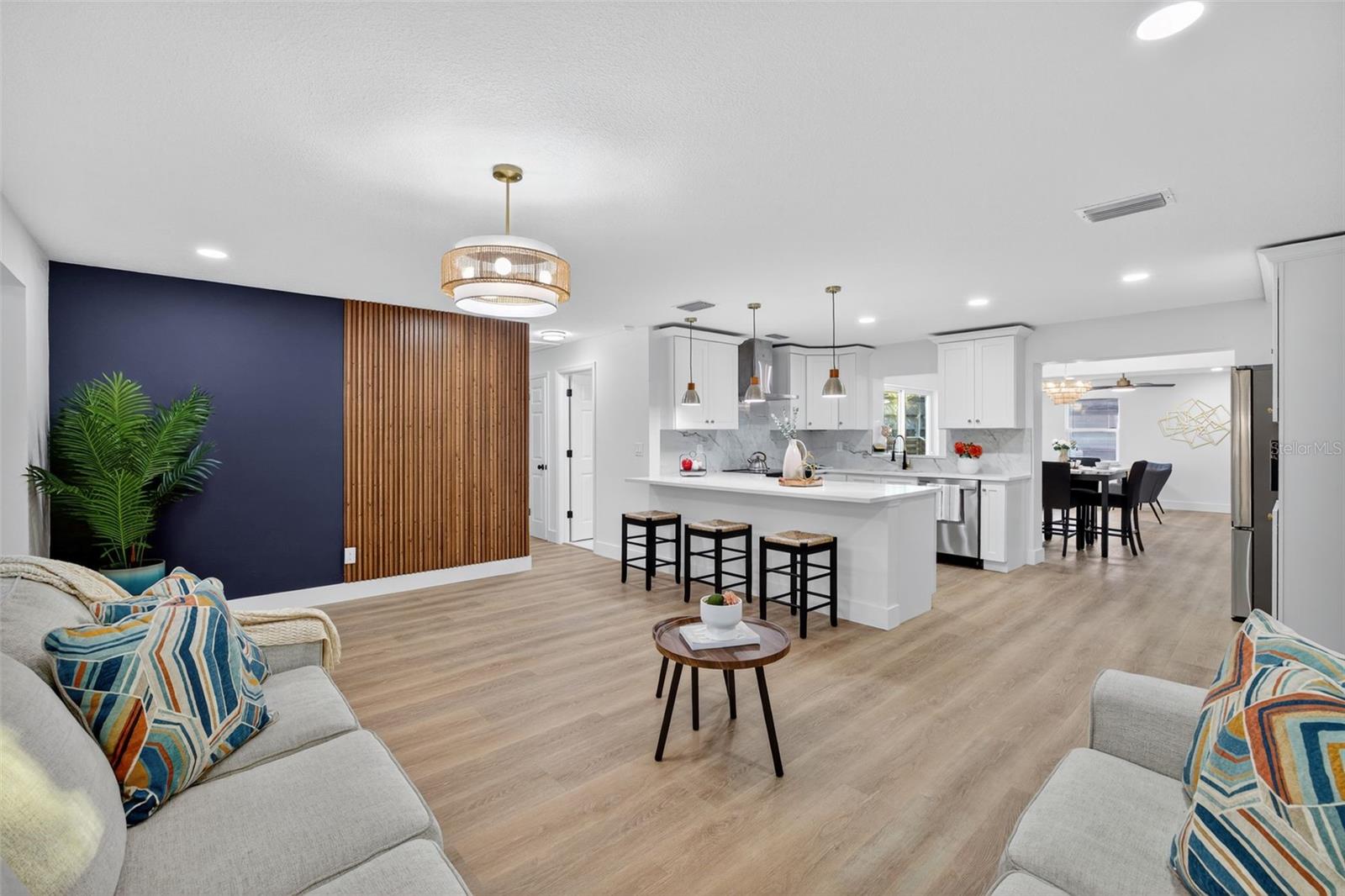 Image 9 of 46 For 1572 Haven Drive