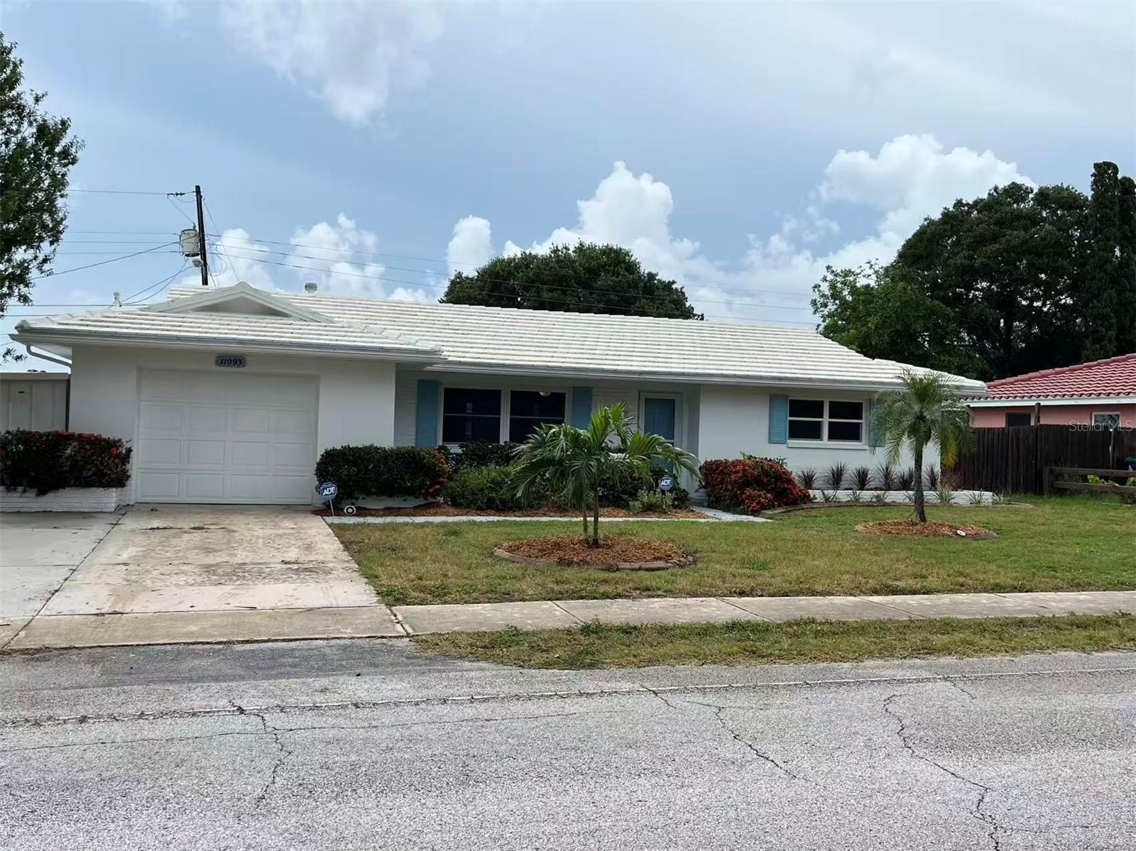 Details for 11093 54th Avenue N, ST PETERSBURG, FL 33708