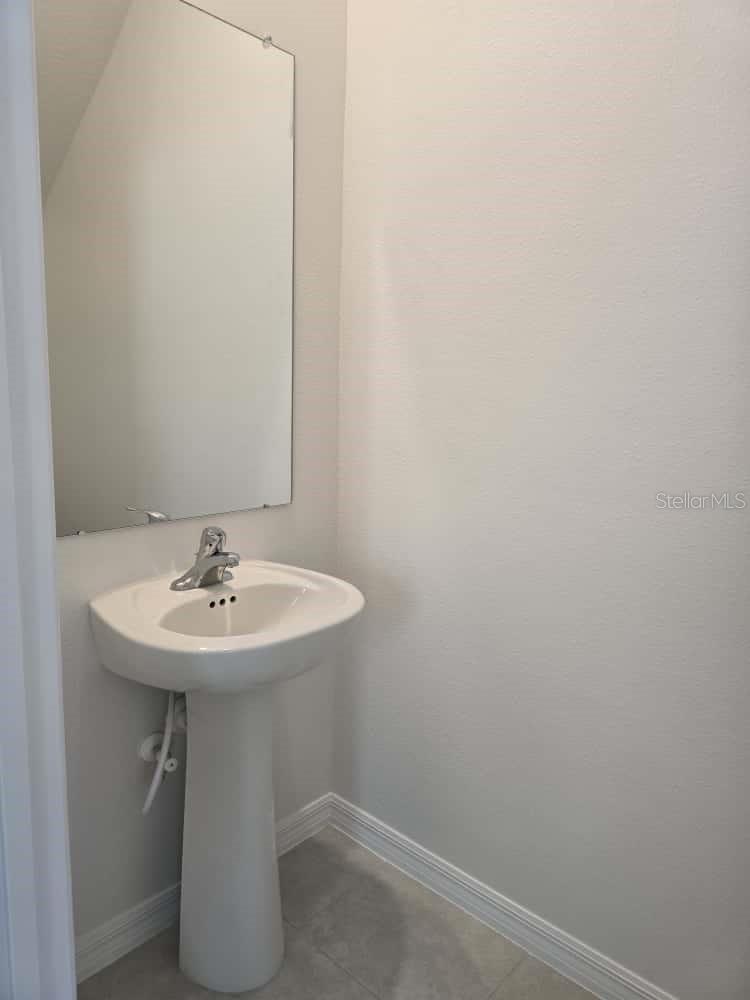 Image 16 of 49 For 10135 Trumpet Honeysuckle Way