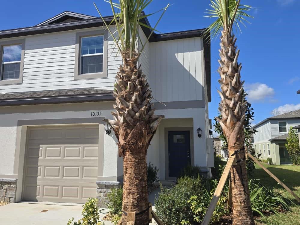 Image 2 of 49 For 10135 Trumpet Honeysuckle Way