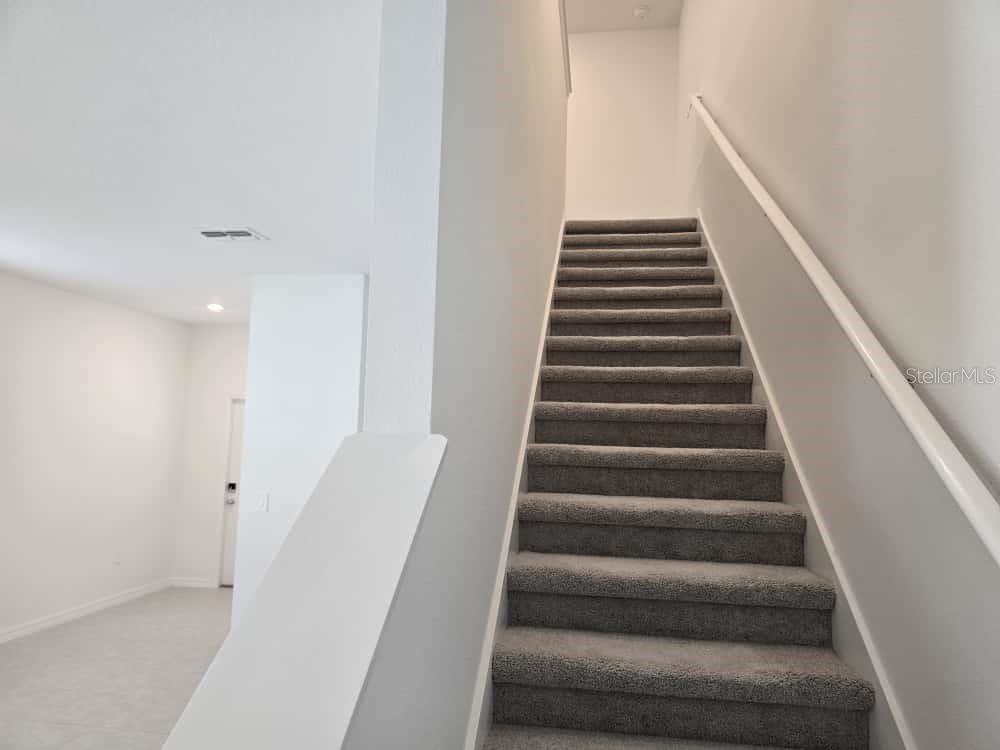 Image 23 of 49 For 10135 Trumpet Honeysuckle Way