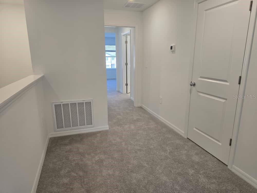 Image 26 of 49 For 10135 Trumpet Honeysuckle Way