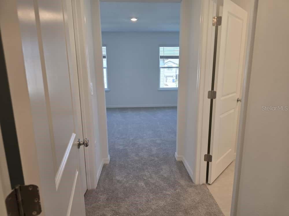 Image 28 of 49 For 10135 Trumpet Honeysuckle Way