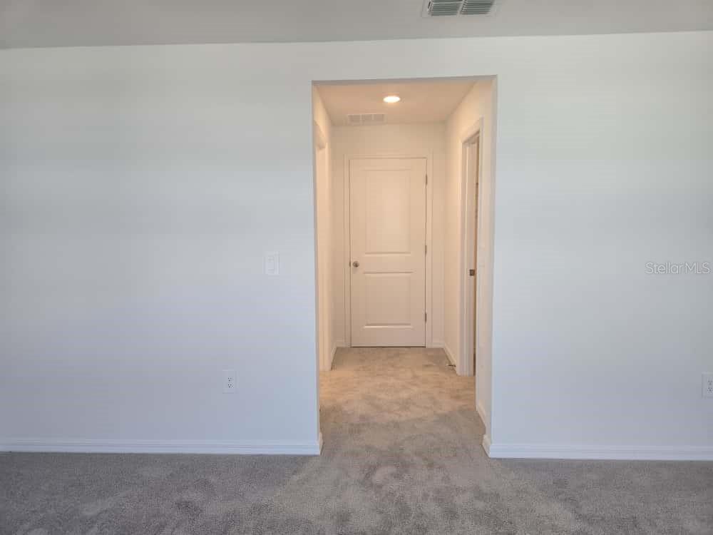 Image 37 of 49 For 10135 Trumpet Honeysuckle Way