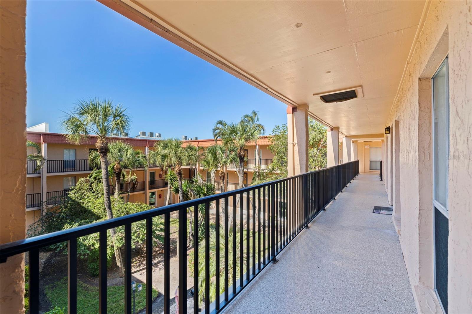 Image 4 of 29 For 8911 Blind Pass Road 319