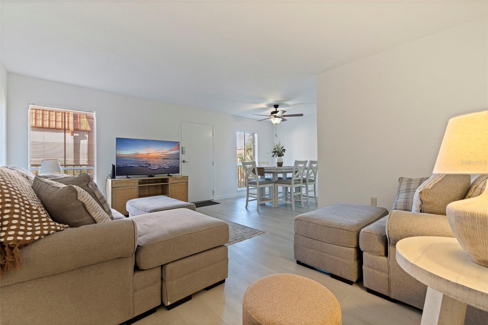 Image 8 of 29 For 8911 Blind Pass Road 319