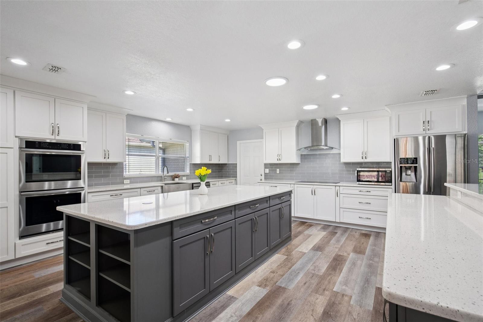 Image 2 of 59 For 70 Grass Street