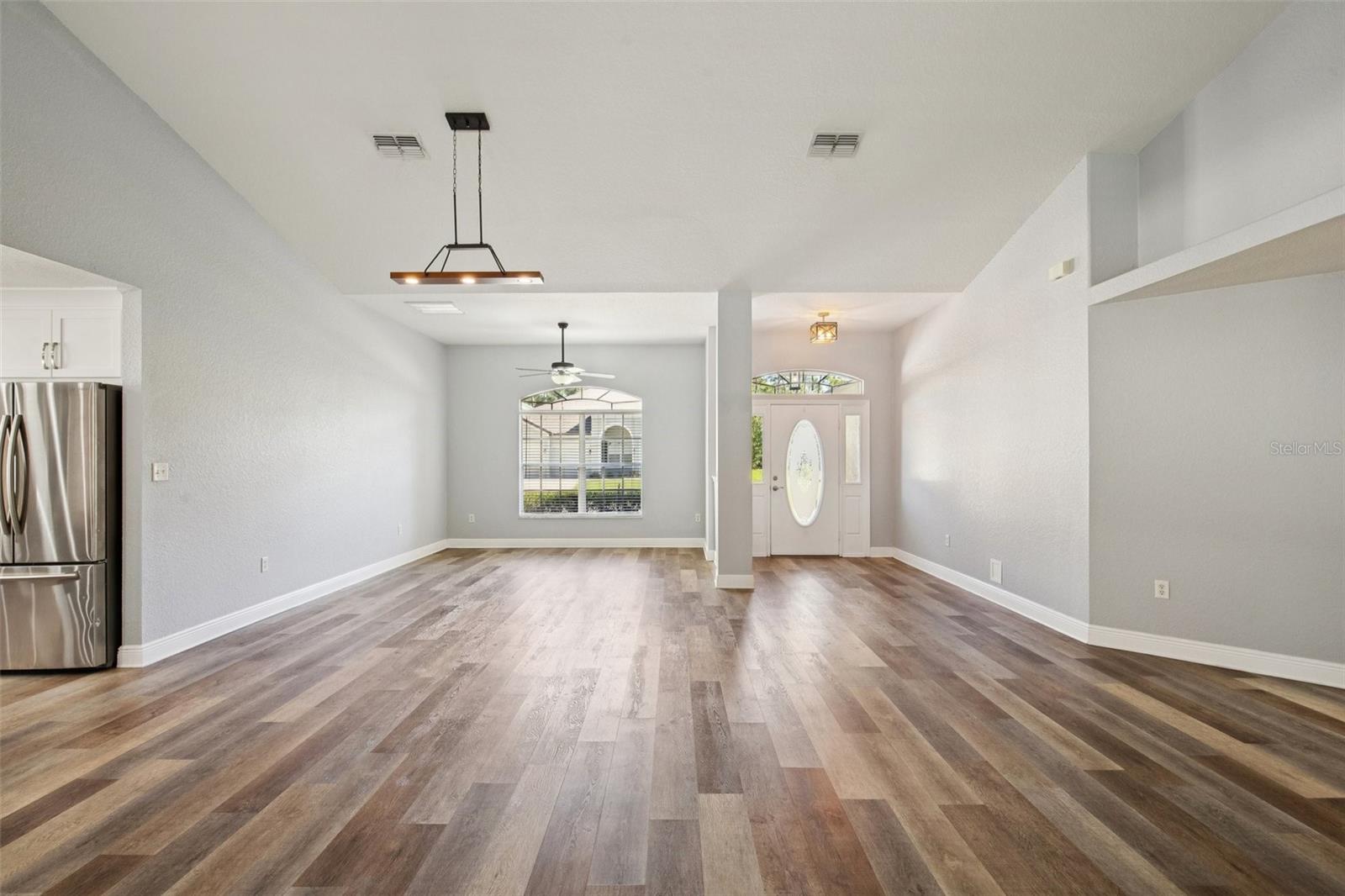 Image 3 of 59 For 70 Grass Street