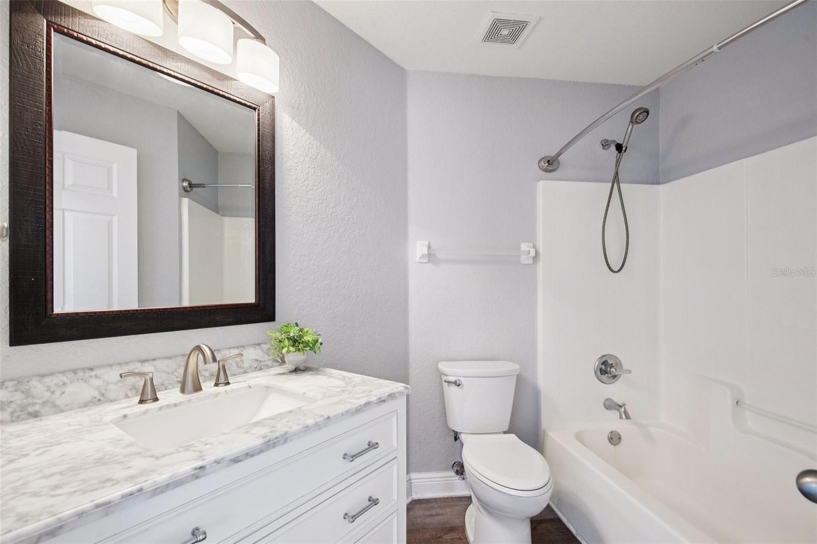 Image 37 of 59 For 70 Grass Street