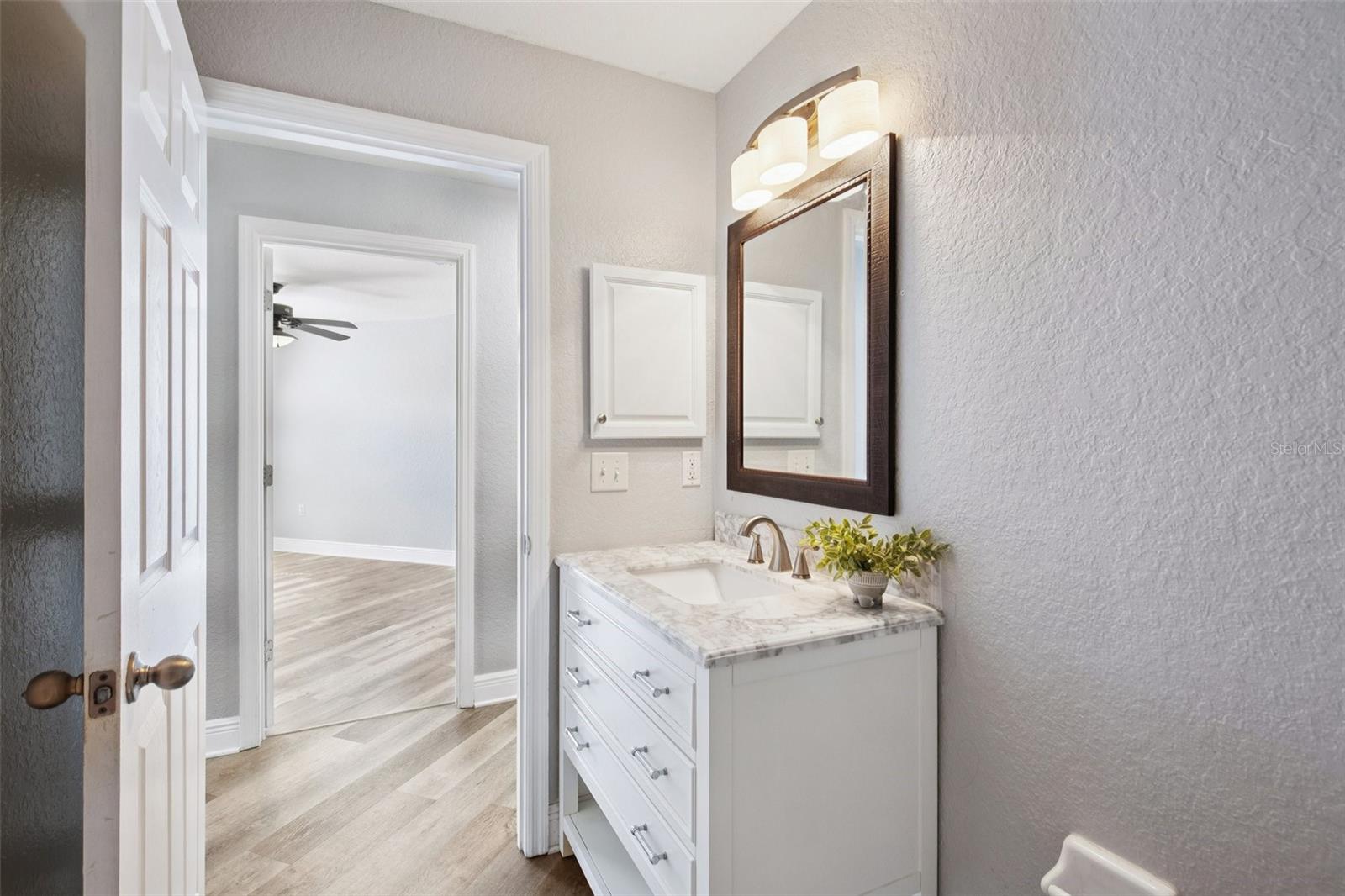 Image 38 of 59 For 70 Grass Street