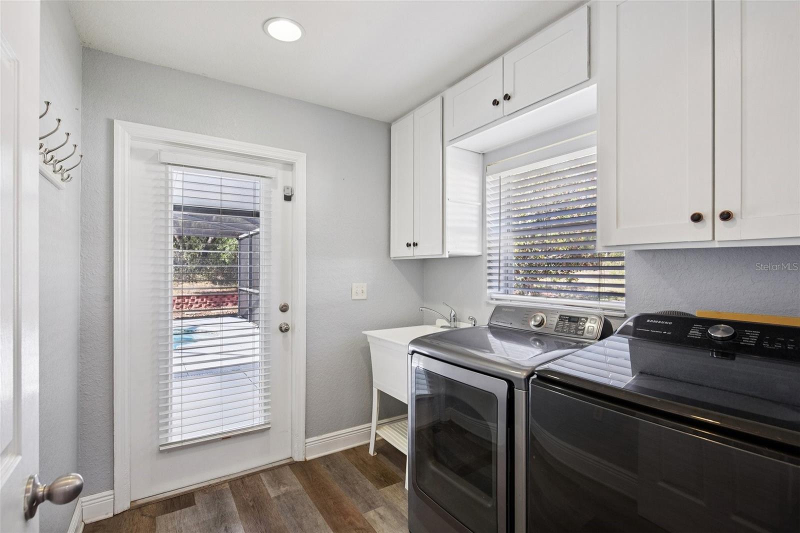 Image 40 of 59 For 70 Grass Street