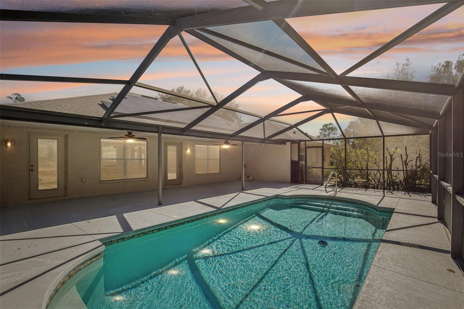 Image 48 of 59 For 70 Grass Street