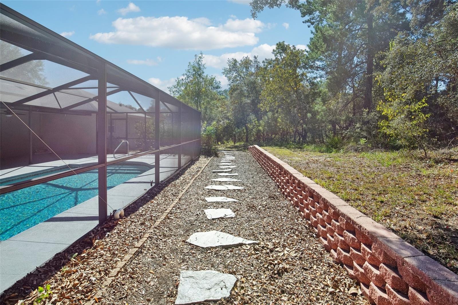 Image 50 of 59 For 70 Grass Street