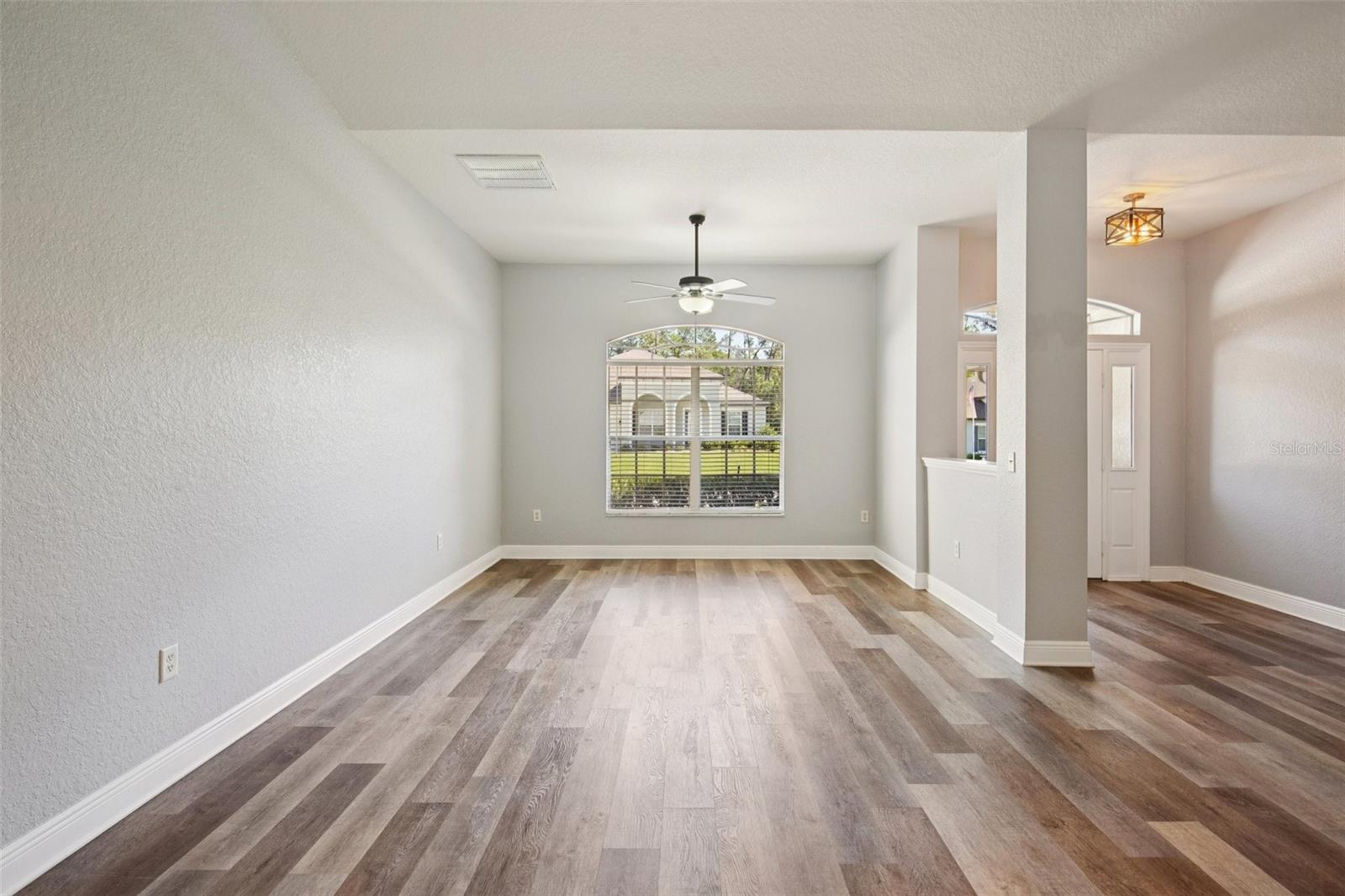 Image 6 of 59 For 70 Grass Street