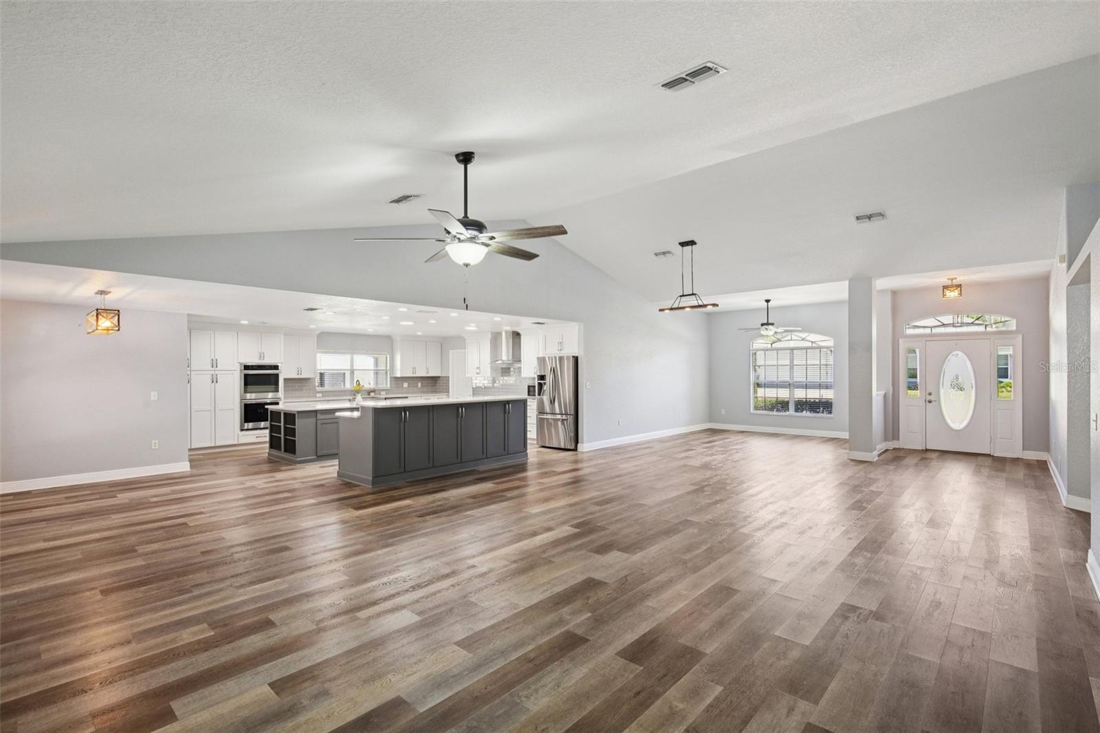 Image 8 of 59 For 70 Grass Street