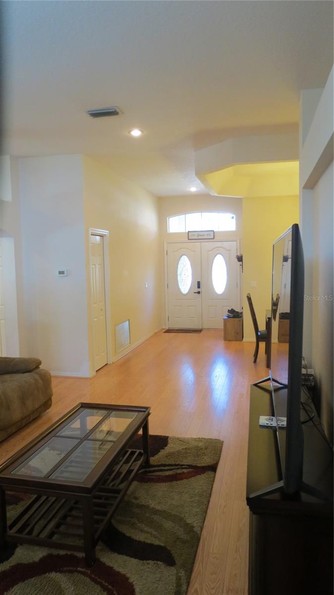 Image 9 of 34 For 3805 Scovill Lane