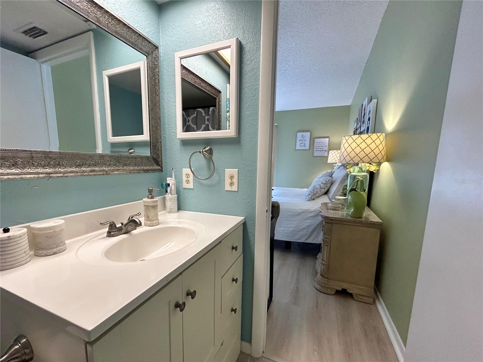 Image 18 of 28 For 708 Hammock Pine Boulevard 708