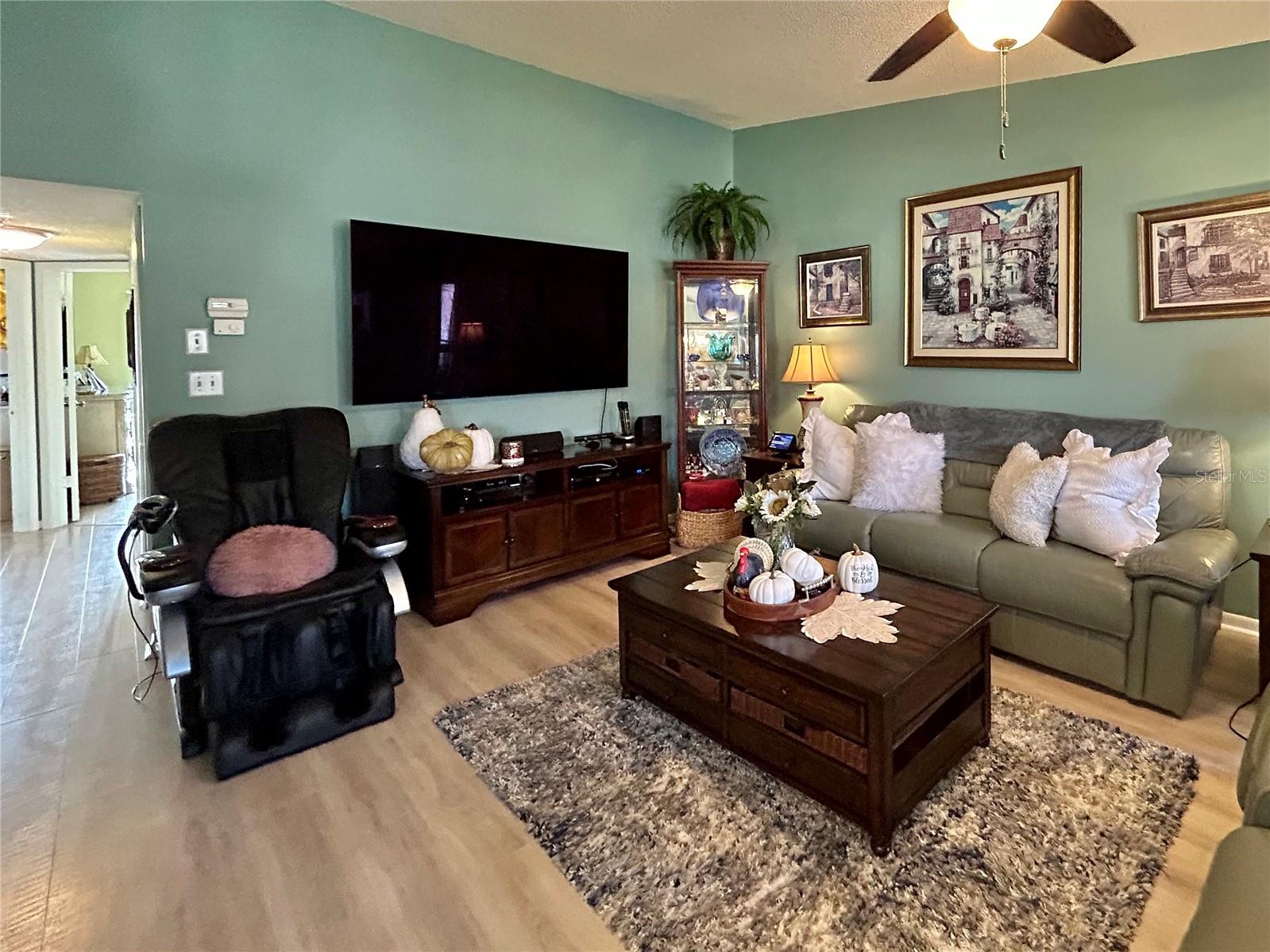 Image 9 of 28 For 708 Hammock Pine Boulevard 708