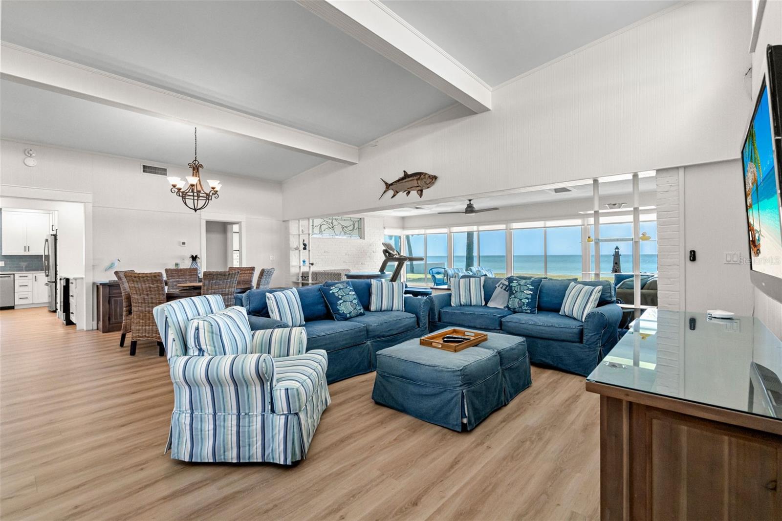 Image 14 of 63 For 1300 Gulf Boulevard