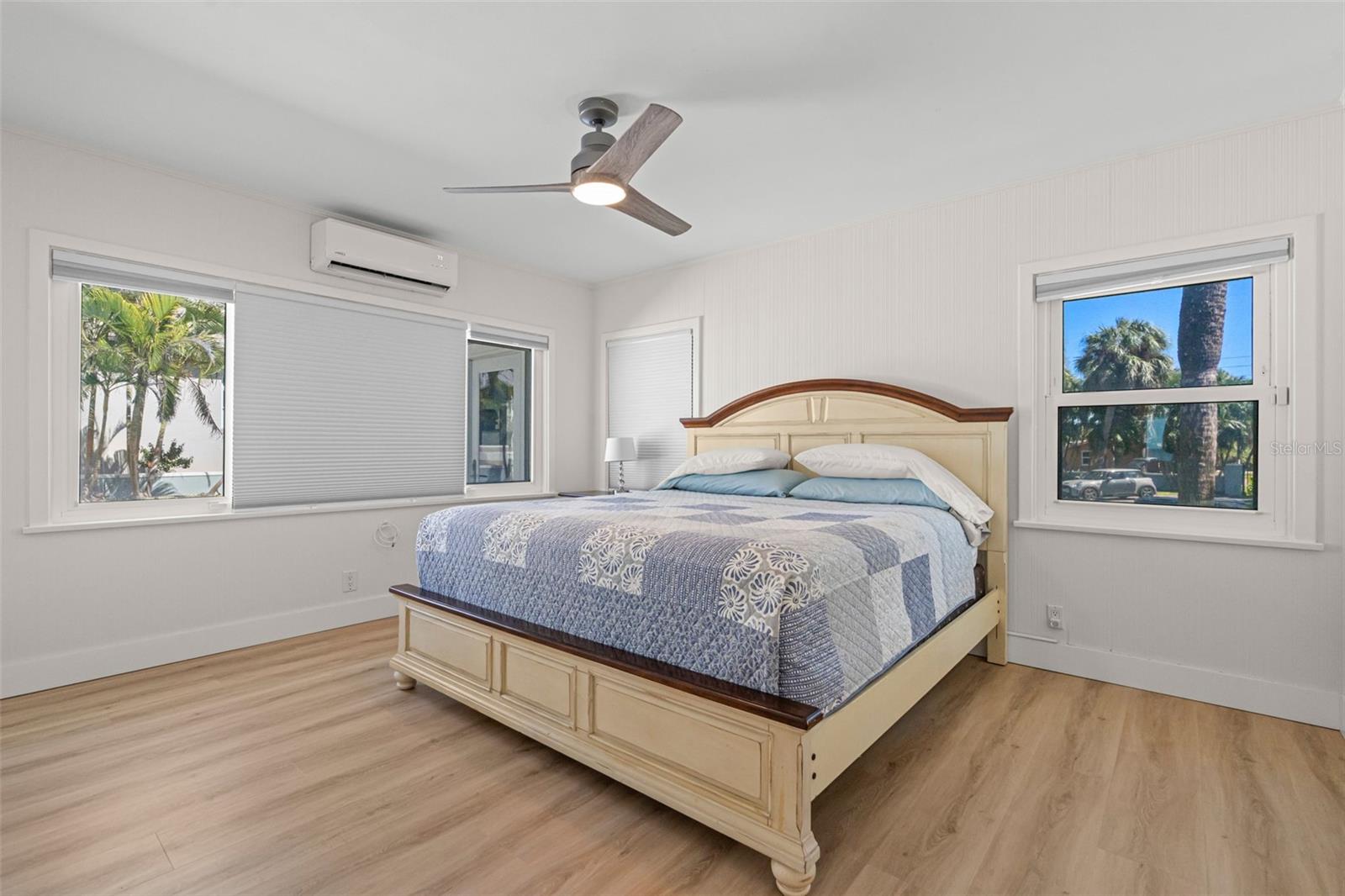 Image 26 of 63 For 1300 Gulf Boulevard