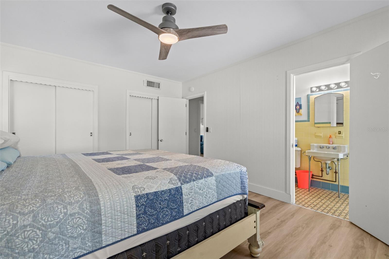 Image 27 of 63 For 1300 Gulf Boulevard