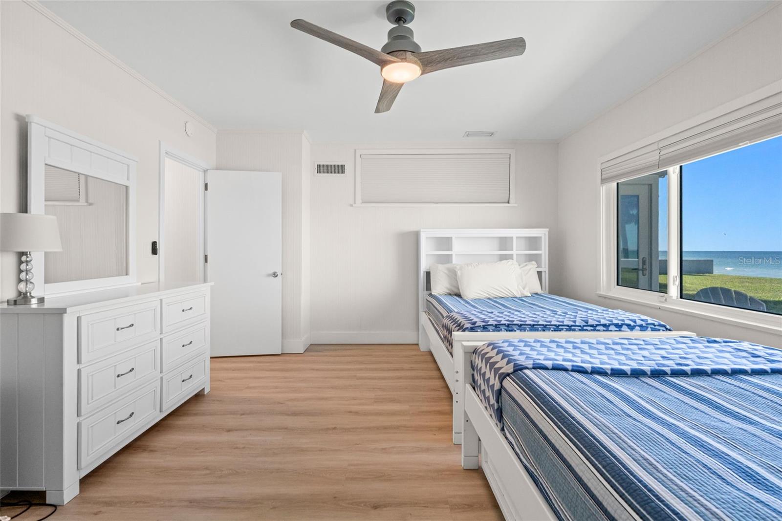 Image 35 of 63 For 1300 Gulf Boulevard