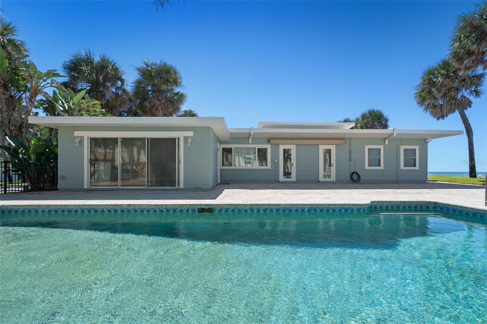 Image 45 of 63 For 1300 Gulf Boulevard