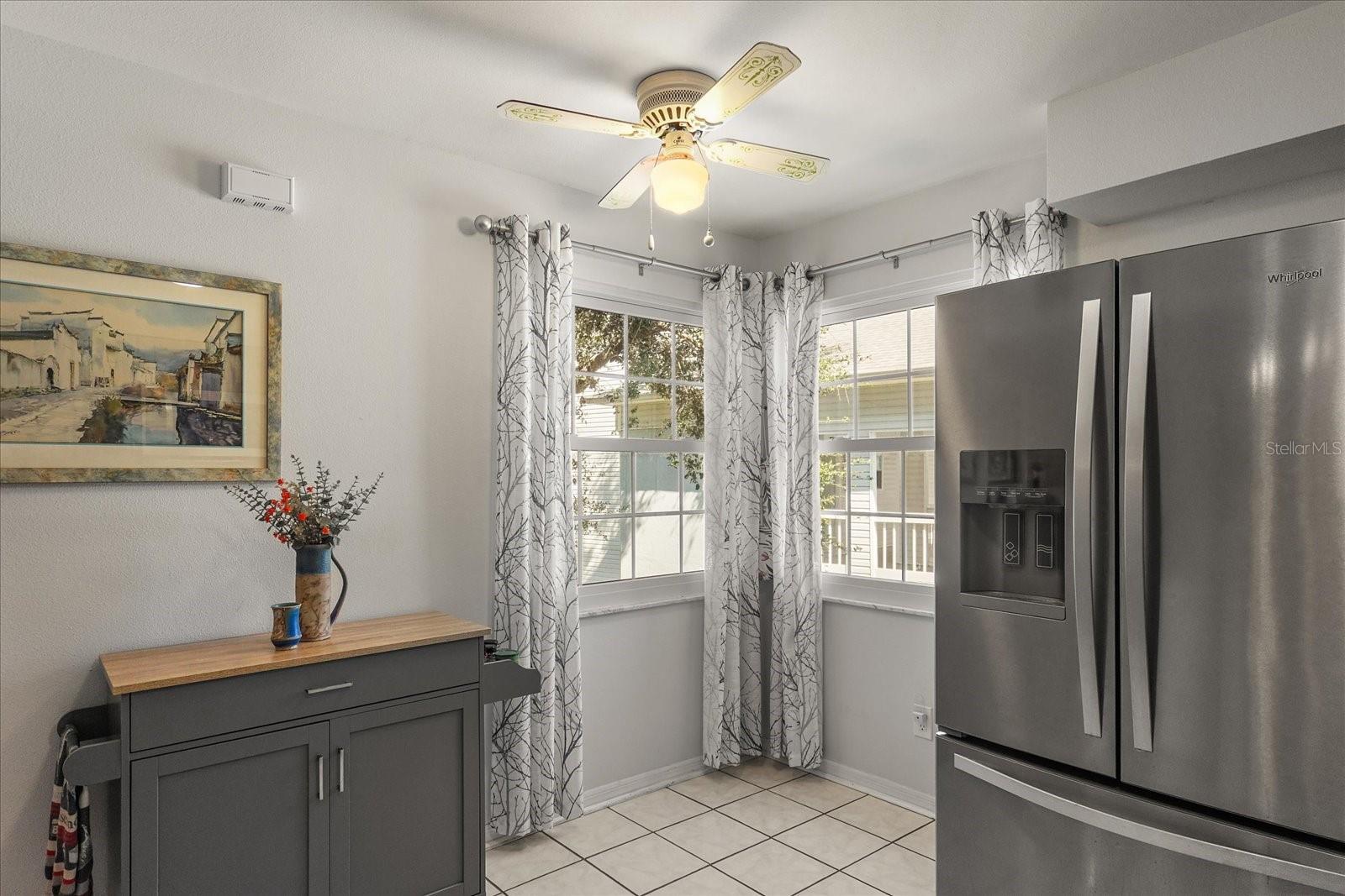 Image 8 of 27 For 6826 Stones Throw Circle N 11206